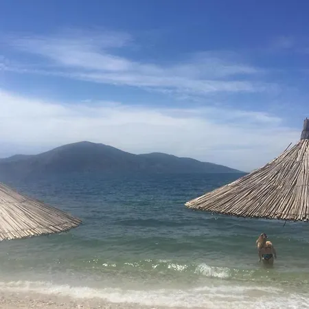 Daire M&r Boutique In *