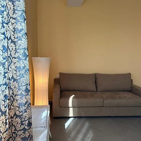 M&r Boutique In Appartamento *