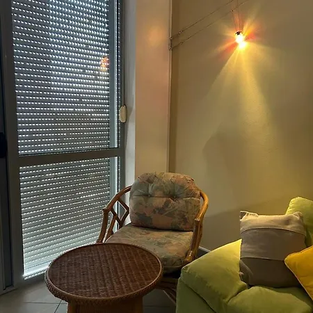 M&r Boutique In Apartment *